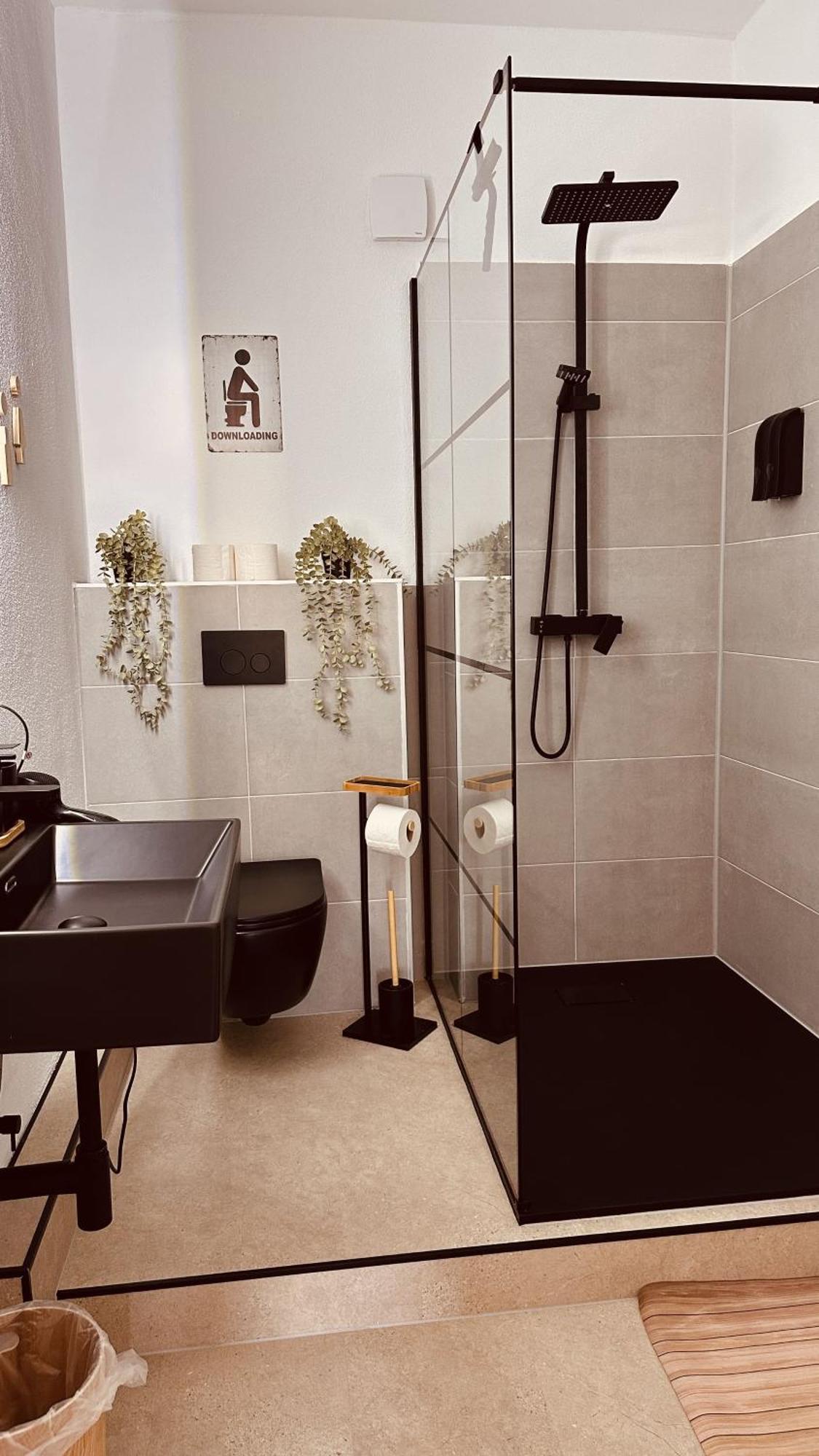 ויידן Apartment Mit Netflix - Parken - Kueche - Bad מראה חיצוני תמונה